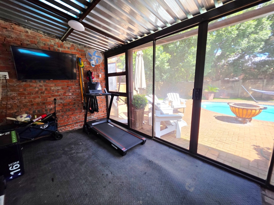 3 Bedroom Property for Sale in Pellissier Free State